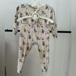 Kate Quinn Cream Winnie the Pooh Organic Cotton Pajama Set